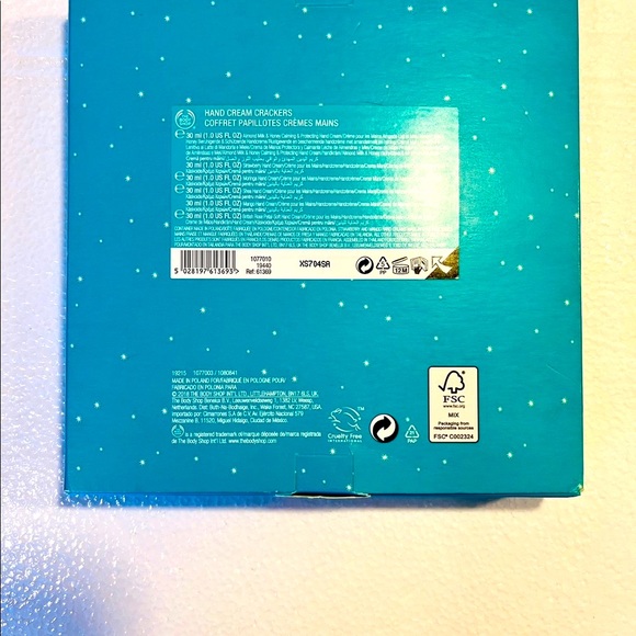 GIFT SET HAND CREAM LOTION CHRISTMAS CRACKERS POPPERS SCENTED STOCKING STUFFER 6 - Picture 4 of 4